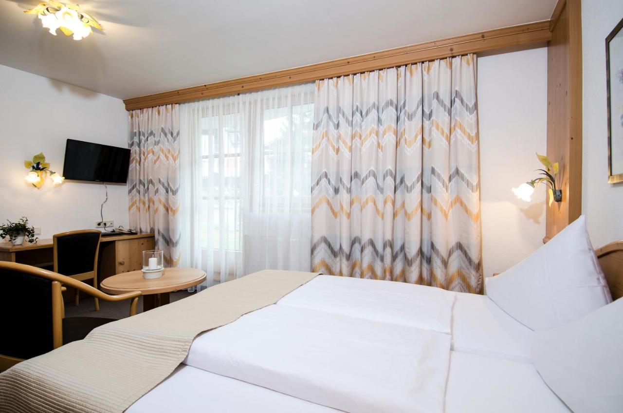 Hotel Garni Subretta Ischgl Kültér fotó